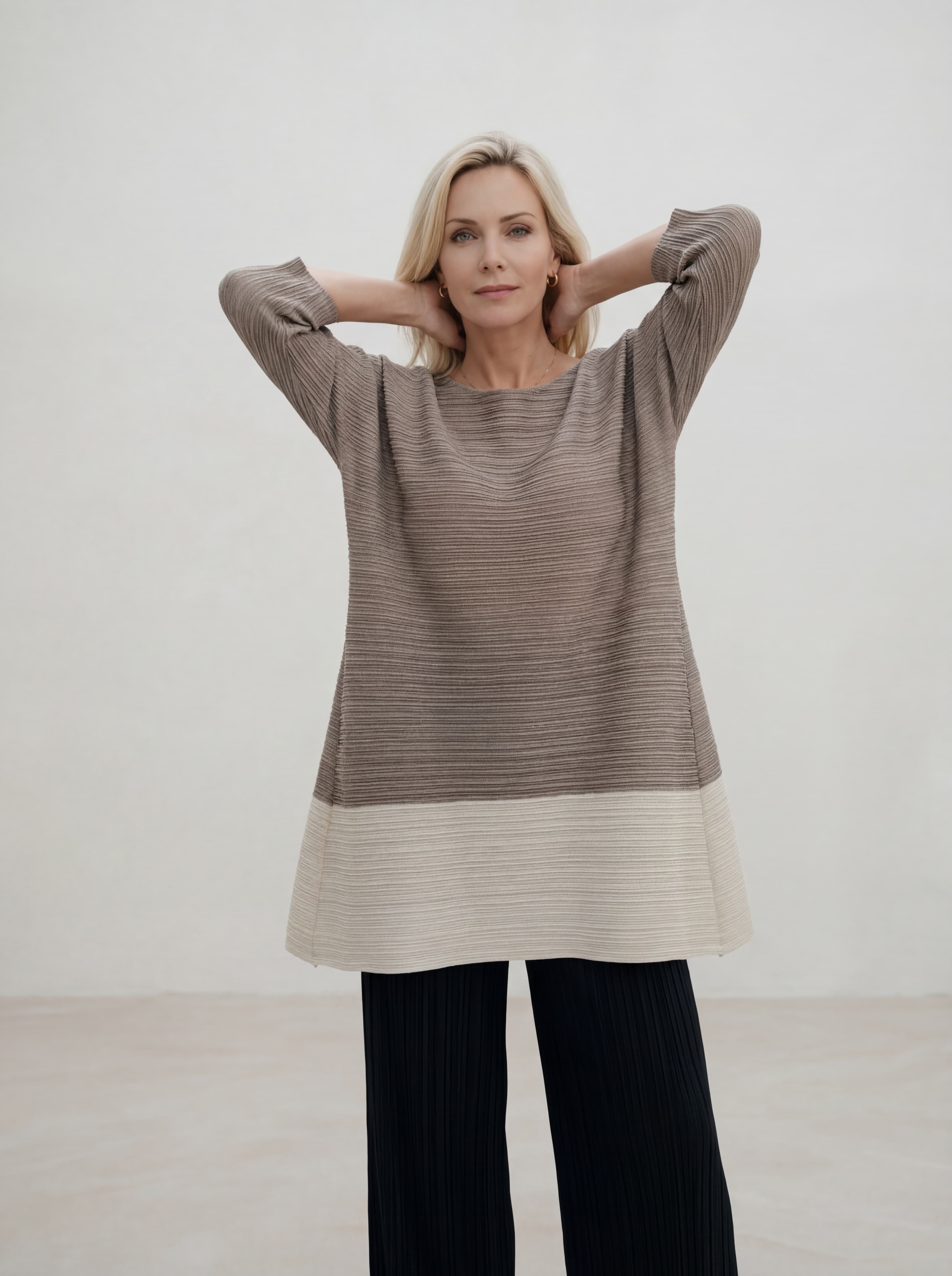 Abito Midi Plisse Bicolor — immagine 1