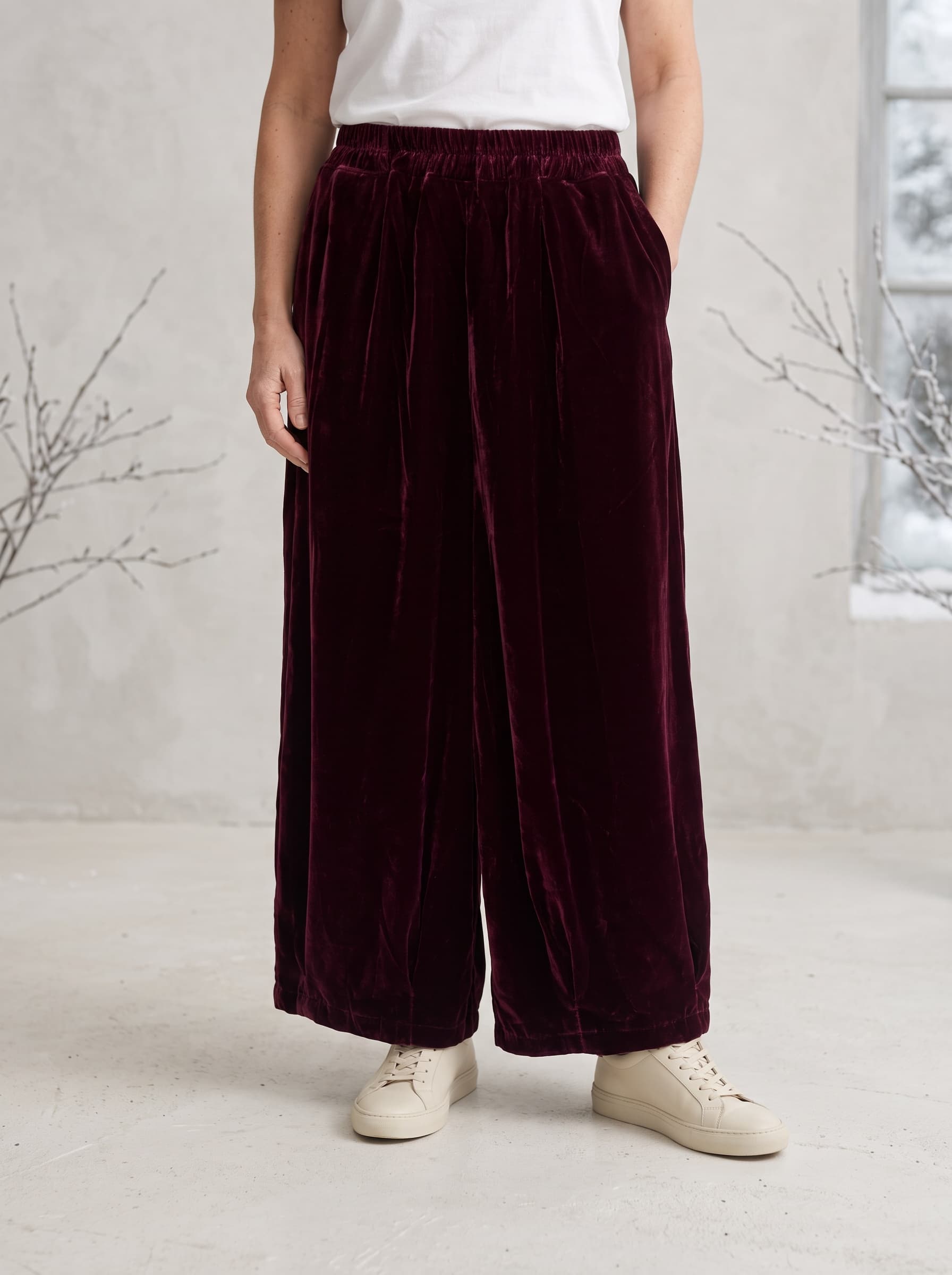 Pantaloni in Velluto Bordò — immagine 1