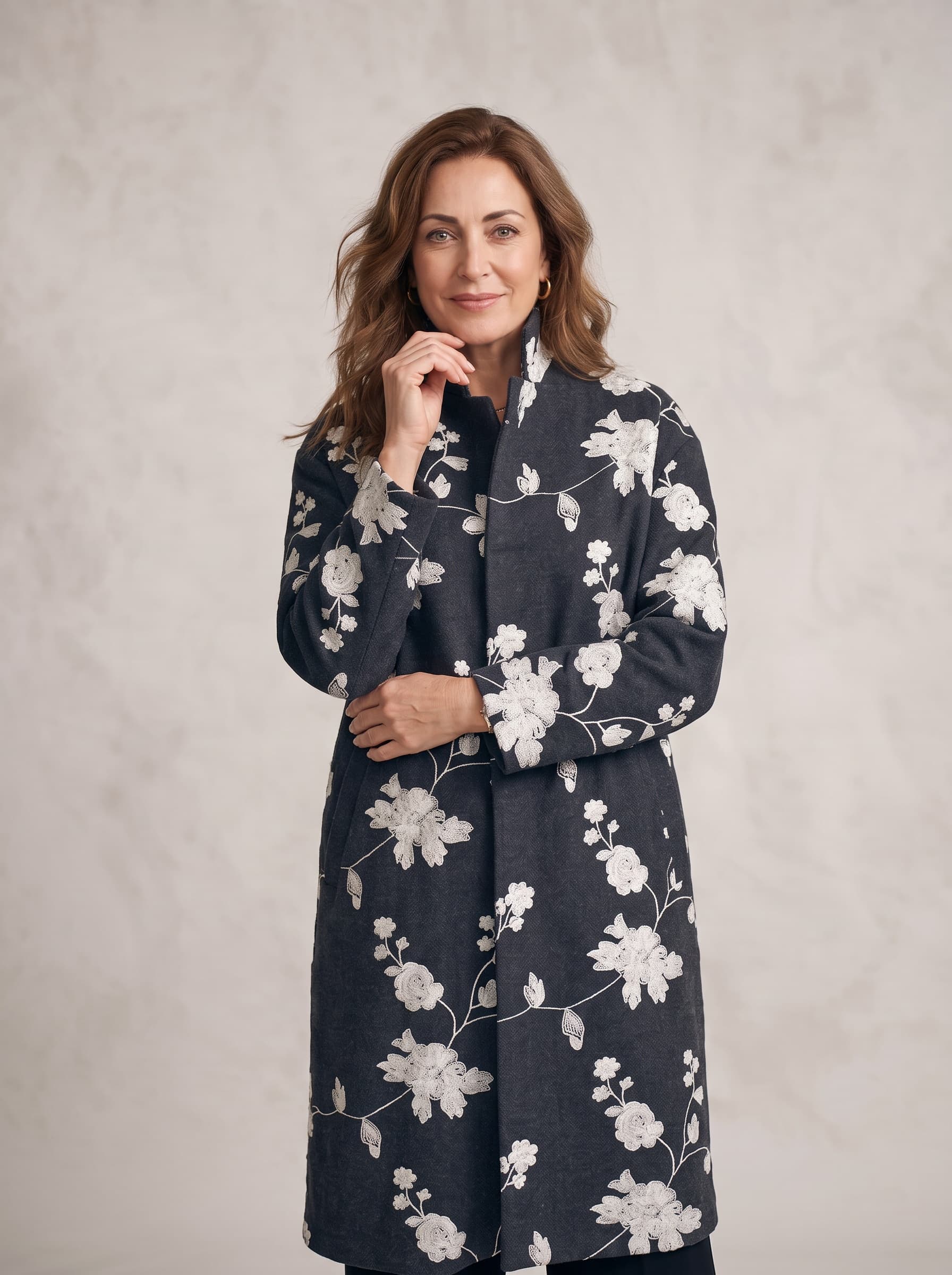 Cappotto in Lana con Ricami — immagine 1