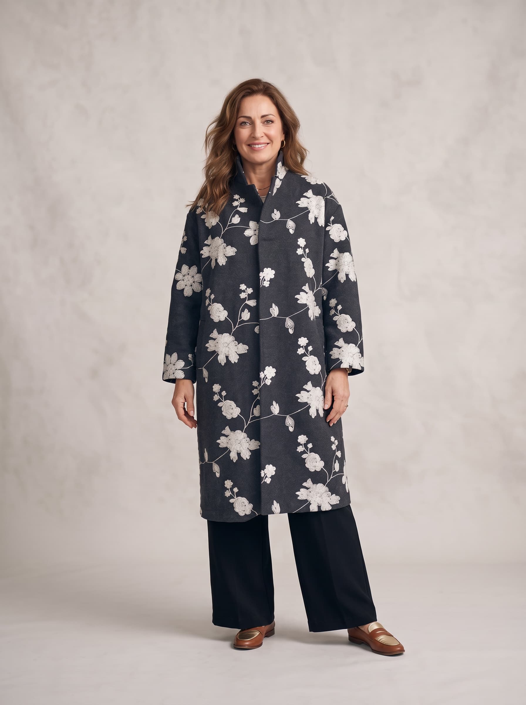 Cappotto in Lana con Ricami — immagine 3