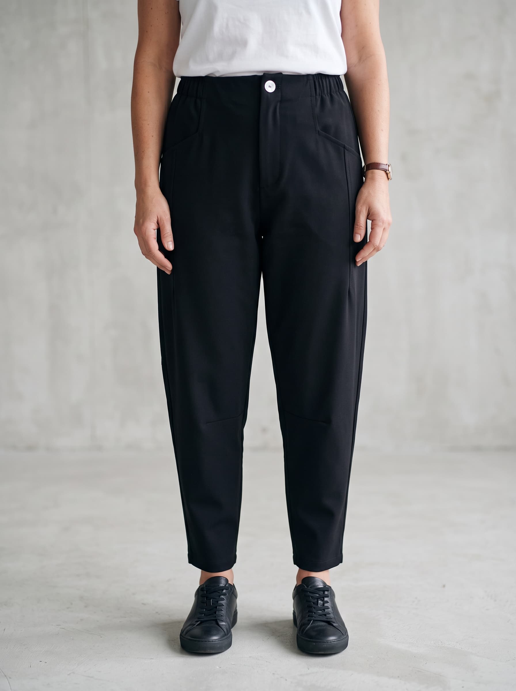 Pantaloni Neri — immagine 1