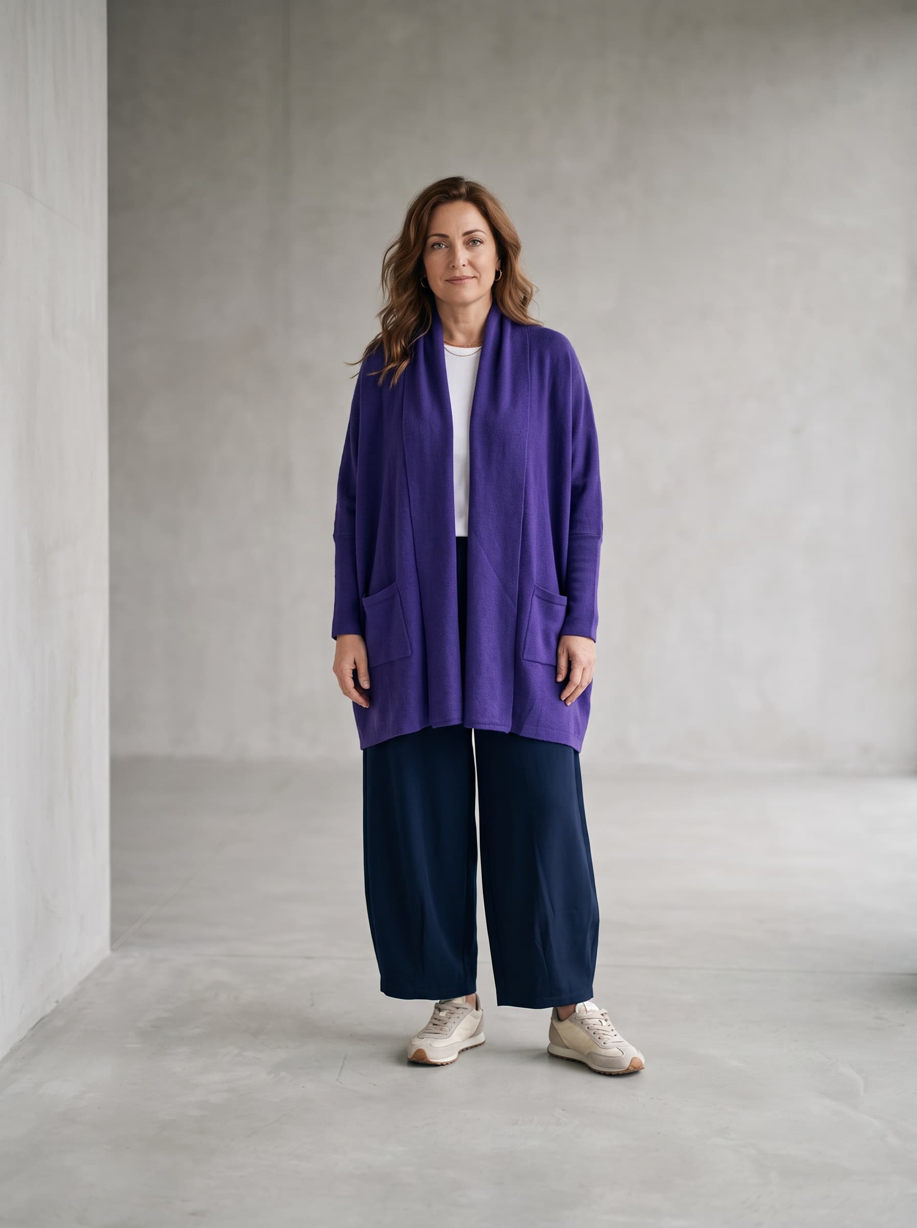Cardigan Over Viola — immagine 4