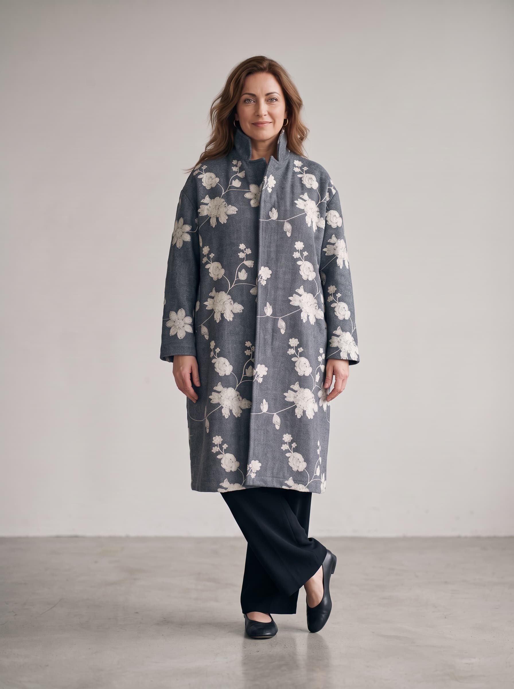 Cappotto in Lana con Ricami — immagine 3